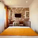 Orfeu Appartamento Ksamil